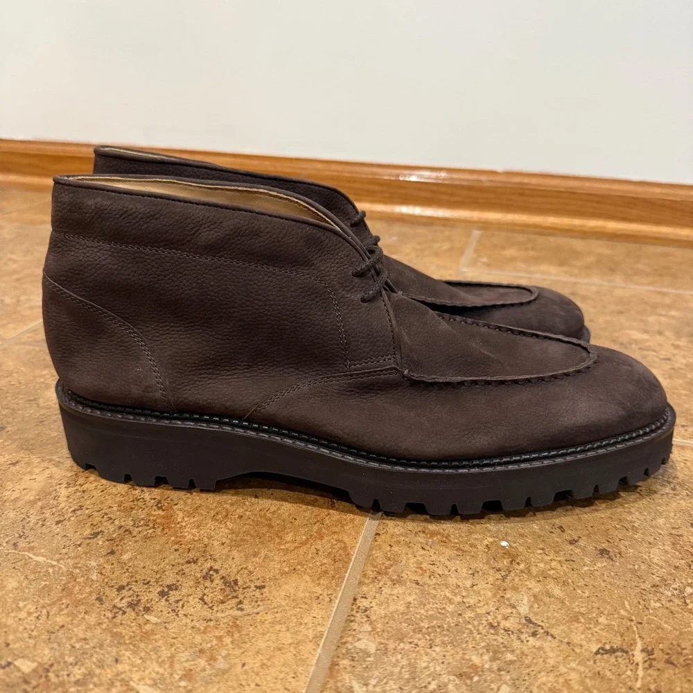 NWOB John Lobb Suede Chukka Boots Brown Mens 12 M Field Boot Luxury Designer